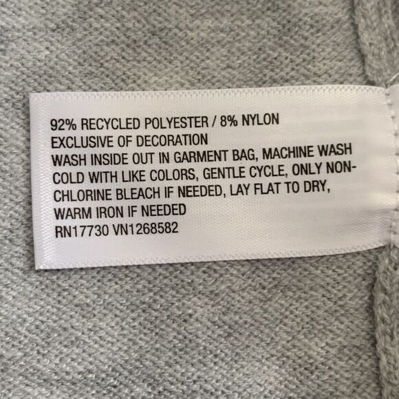 Wild Fable Cropped Cardigan NWT Gray W/applied Roses Sz Small - Picture 12 of 12